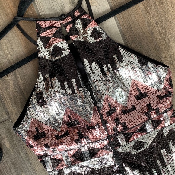 Sequined Holiday Party Dress - Picture 6 of 8